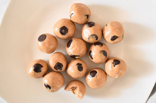 BOLITAS DE CHISPAS DE CHOCOLATE