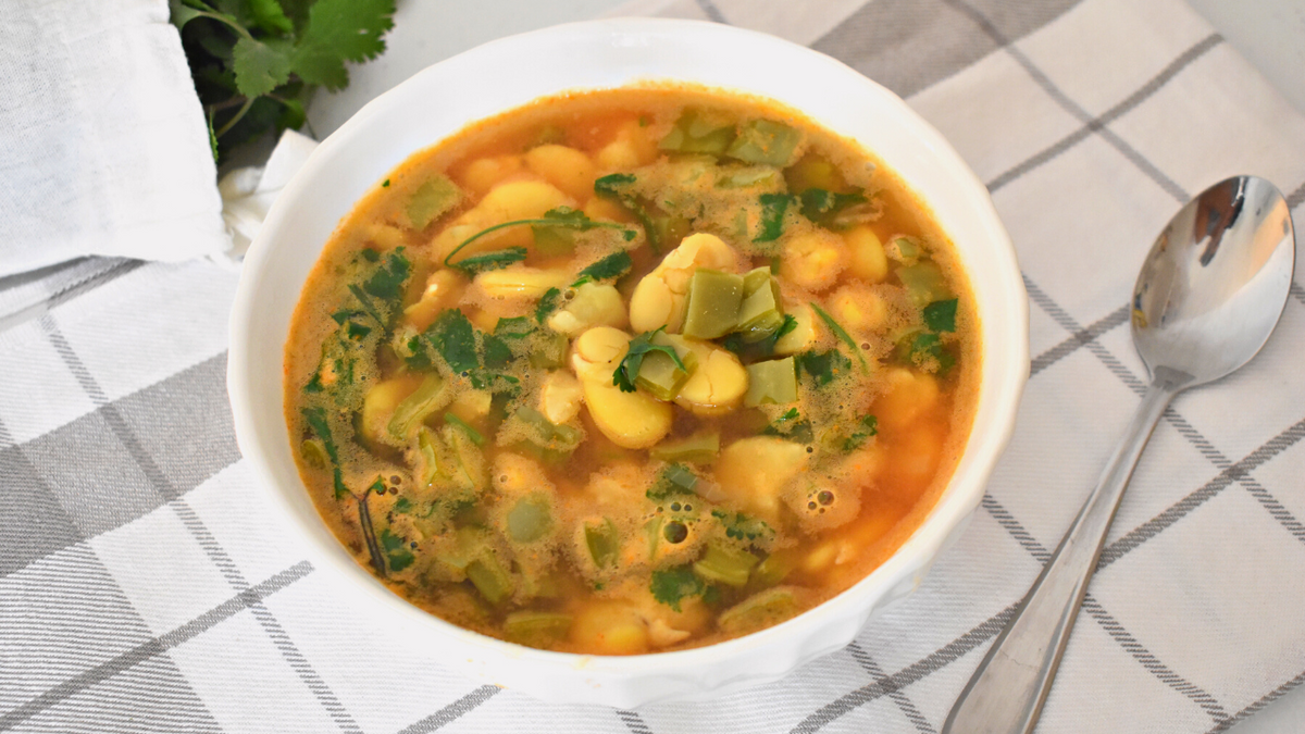 Sopa de Habas con Nopalitos – Vida Vegana Shop